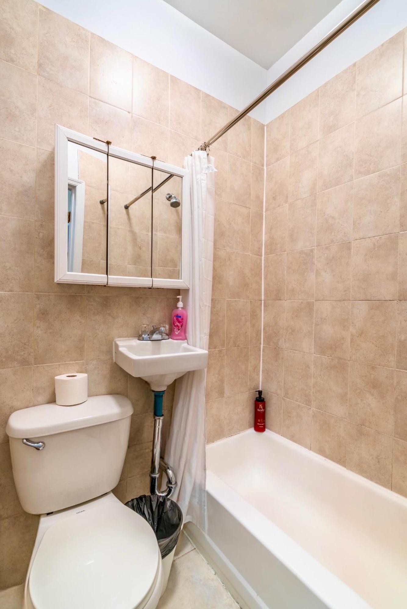 2 Bedroom Hidden Upscale Oasis New York Kültér fotó